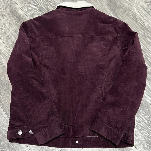 JACKET - Picture 3 of 4